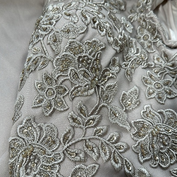 La Femme Short Sleeve Beaded Embroidered Trumpet Gown - Champagne - size 12 - Picture 5 of 10